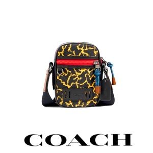 🐆COACH - Terrain Crossbody Wavy Animal Print 🐆